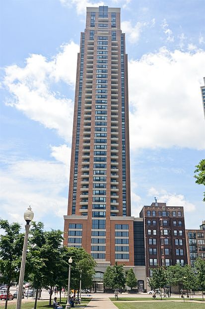 1st image of 1160 S Michigan Ave APT 902