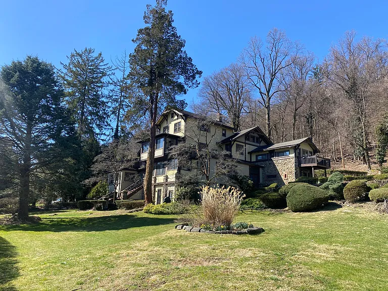 265 River Rd #1 — Photo 18