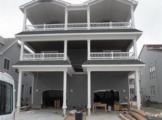 141 54th St, Sea Isle City, NJ 08243