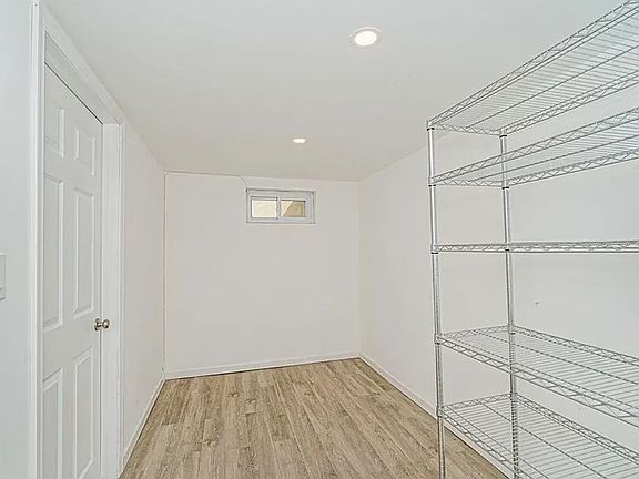 4th image of 292 Chesterton Ave #1F