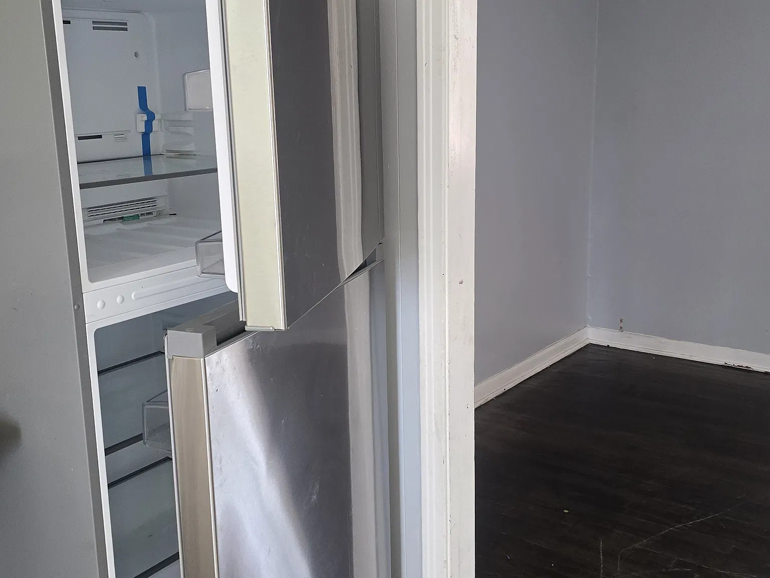 3 bed, 1302 sqft, $1,100 — Photo 2