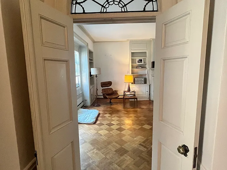 2773 N Maryland Ave #1 — Photo 6