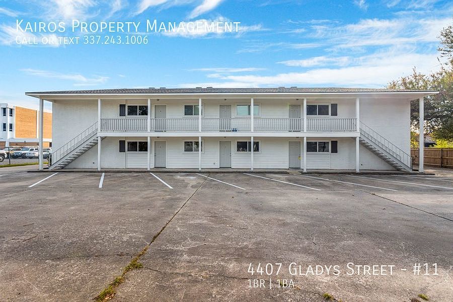 1st image of 4407 Gladys St APT 11