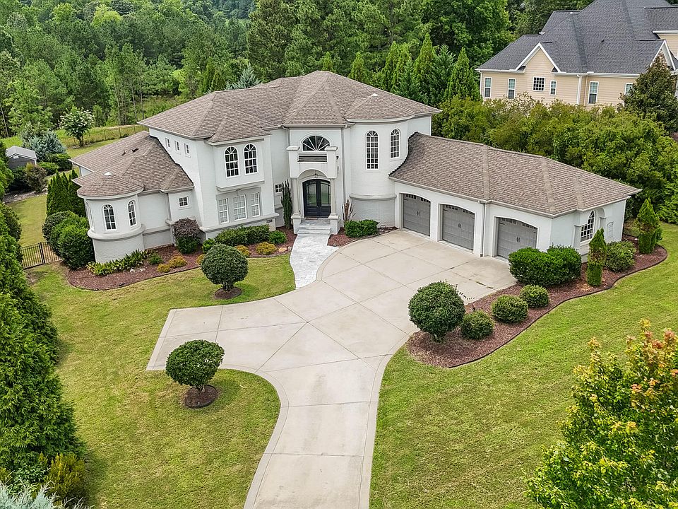 1st image of 313 Legacy Falls Dr N