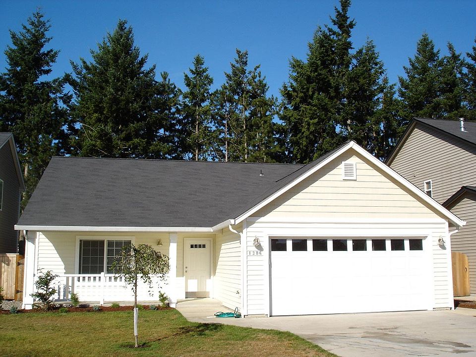 1st image of 1306 SE 182nd Ave