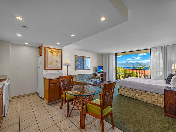 3rd image of 3445 Lower Honoapiilani Rd #738