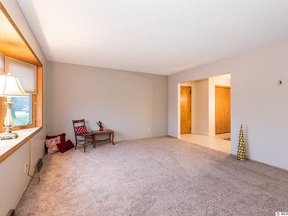 2nd image of 2519 Marywood Dr