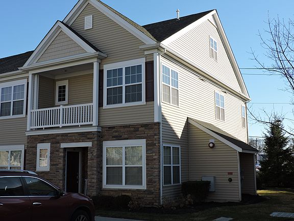 4th image of 38 Southampton Dr #38