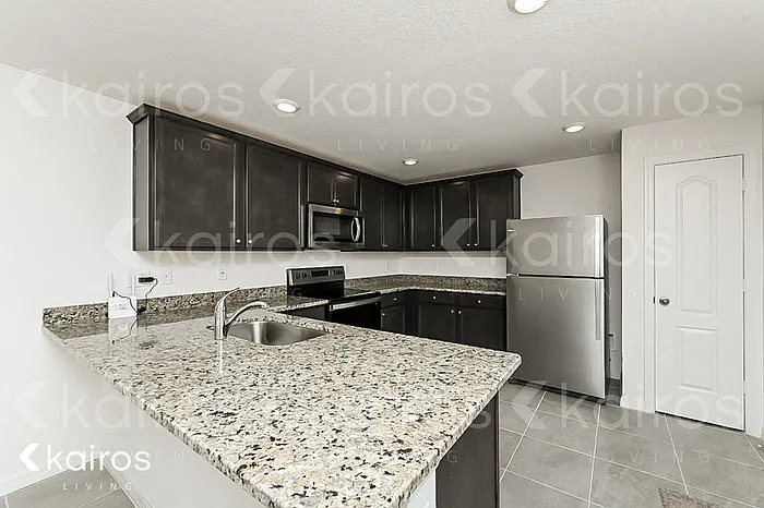 8513 Indian Laurel Ln — Photo 2