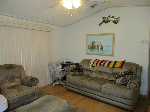 4th image of 1180 Chokoloskee Dr #5