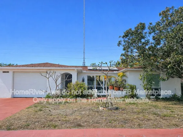 1629 Dartmouth Dr, Holiday, FL 34691