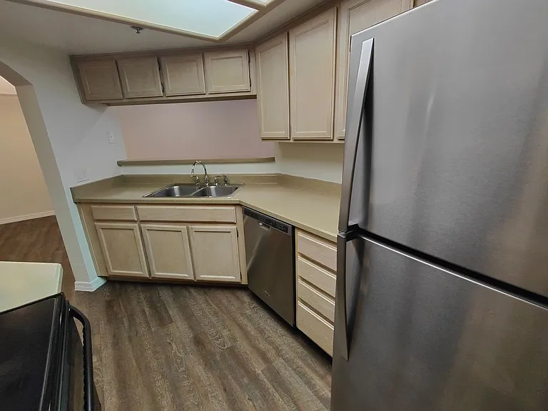 5104 N 32nd St #214 — Photo 13