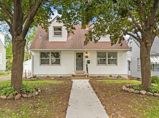 1552 Grotto St N, Saint Paul, MN 55117