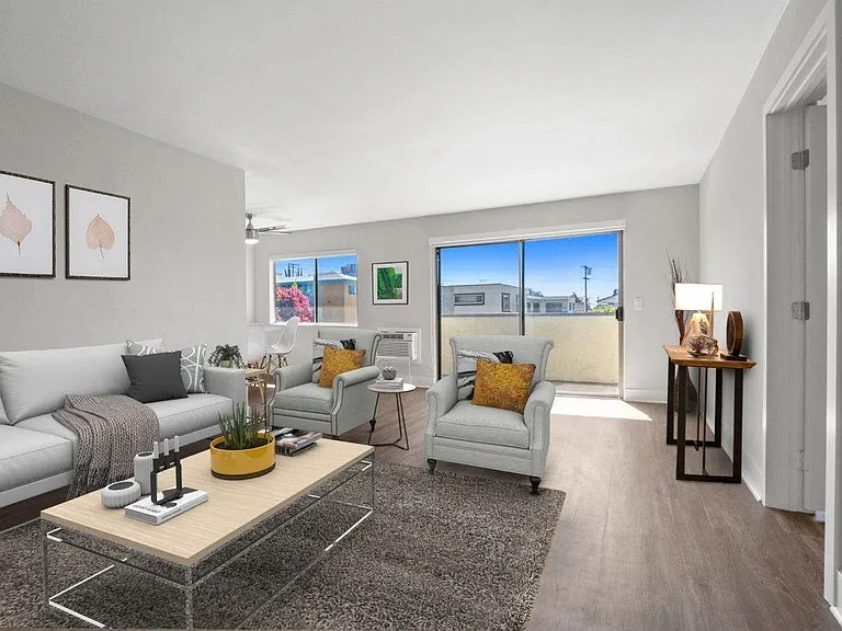 Palm Capri Apartments — Photo 3