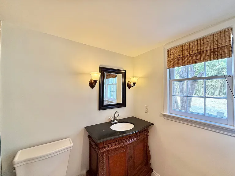1402 Hedgelawn Way — Photo 26