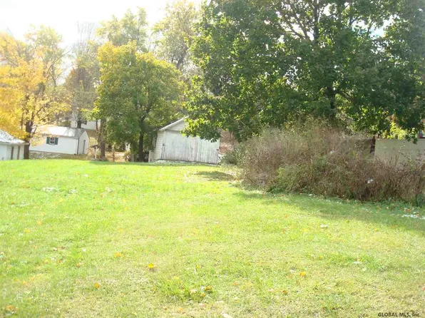 73 WASHINGTON Avenue, New Baltimore, NY 12124