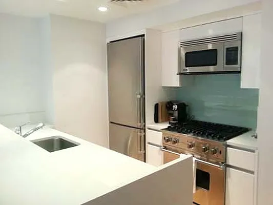 Rented by FirstService Realty (legacy) | media 25