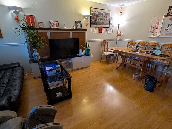 5th image of 5929 Imperial St