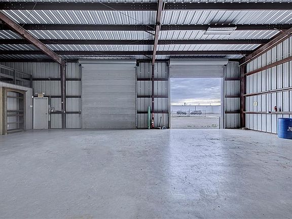4th image of 2405 Industrial Blvd