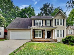 1012 Simon Park Cir, Lawrenceville, GA 30045