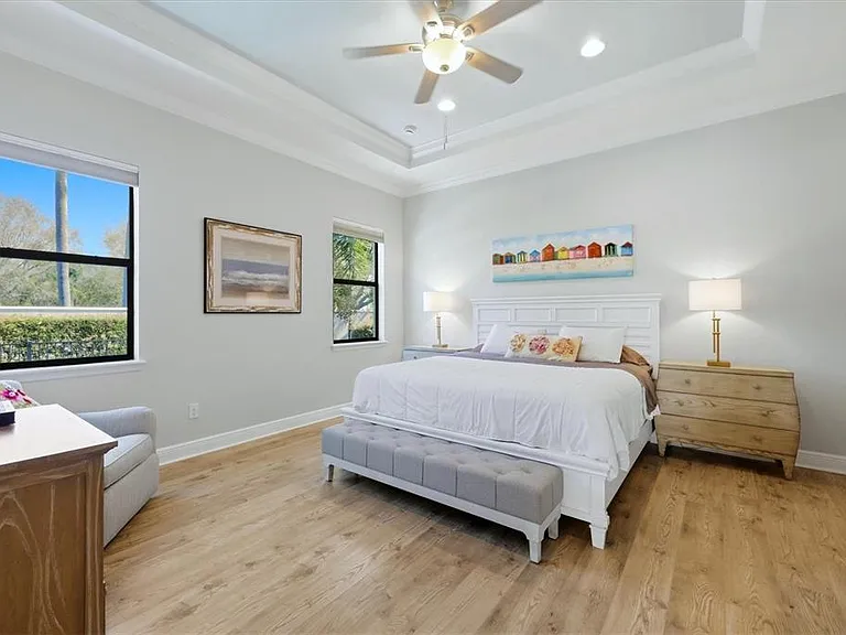 5423 Title Row Dr — Photo 24