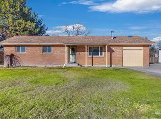 548 Crestview Dr, Twin Falls, ID 83301