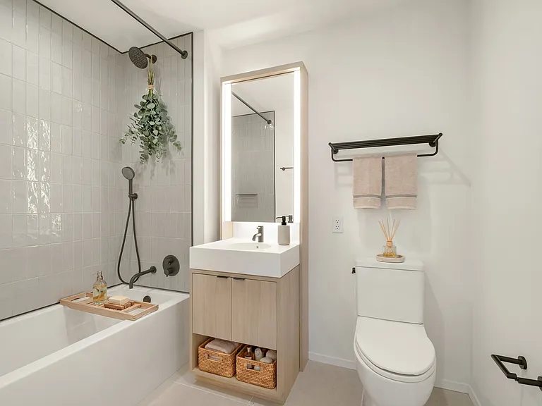 11 Ocean Pkwy #630 — Photo 4