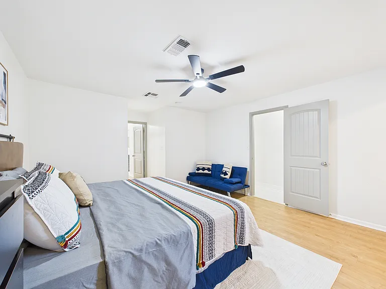 7836 Bateman Ln — Photo 24
