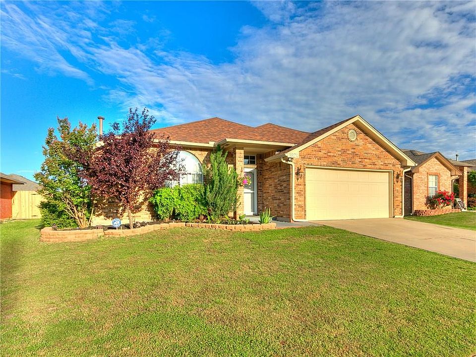 1st image of 1824 Parkridge Dr