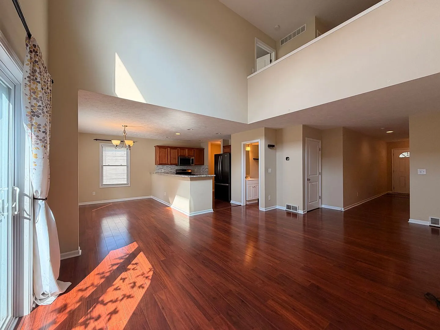 Forest Hills Schools Condo! — Photo 2