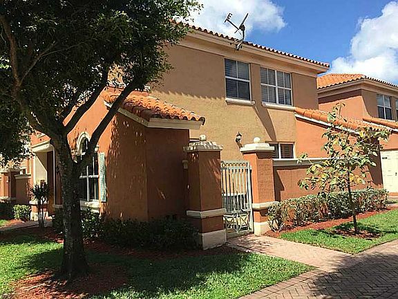 2nd image of 6103 NW 116th Pl APT 462