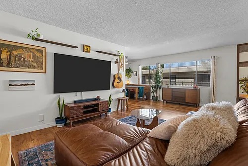 5003 Tilden Ave Photo 1