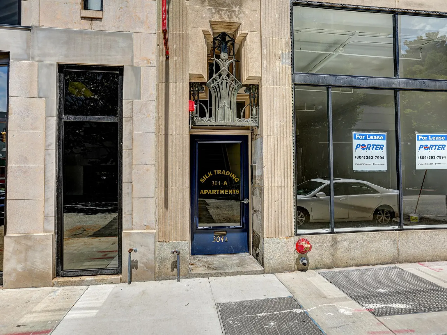 Studio, 757 sqft, $1,275 — Photo 2