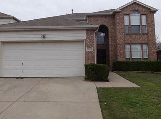8064 Southern Pine Way, Fort Worth, TX 76123