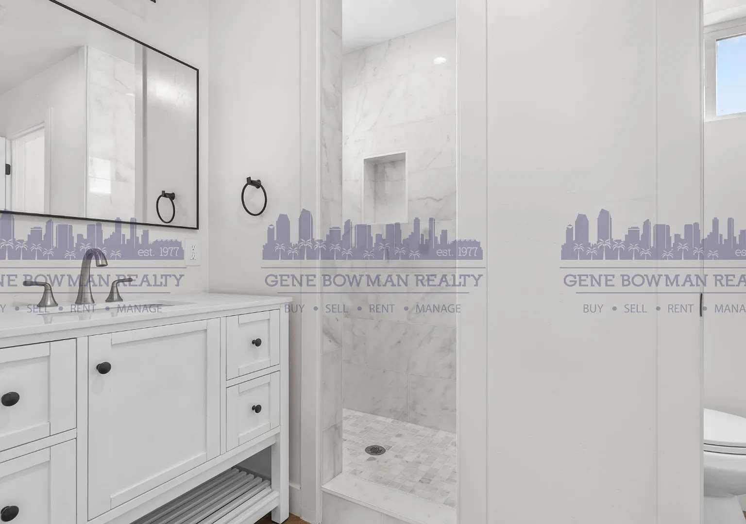 24092413 Fleetwood St — Photo 4