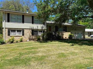 302 Rosemont Rd SE, Huntsville, AL 35803