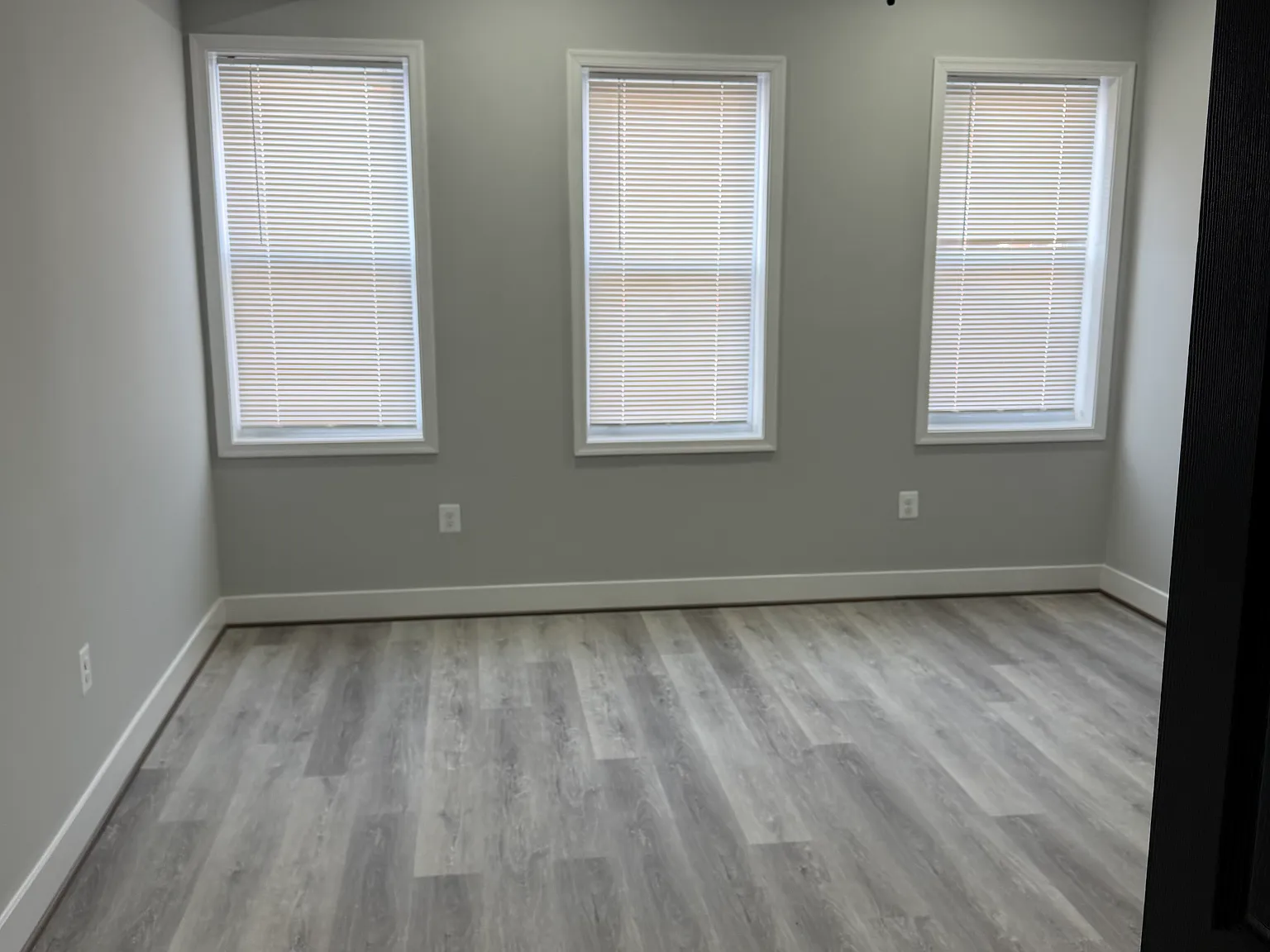 4 bed, $850 — Photo 3
