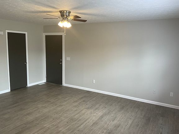 3rd image of 1829 Woodvine St APT 5