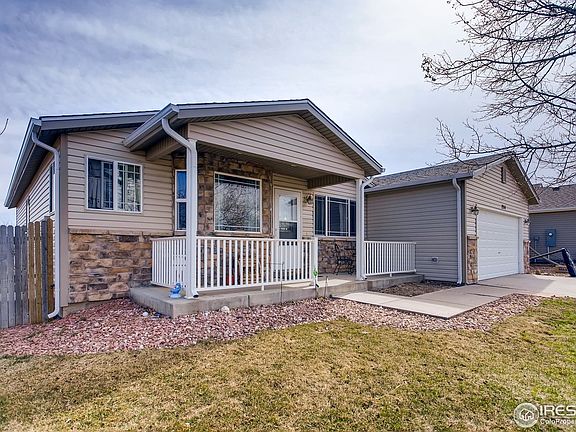 3rd image of 2914 Rock Point Dr