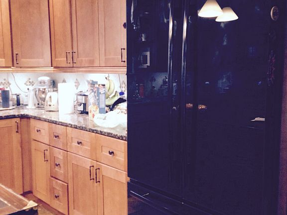 3rd image of 1 Heatherfield Dr