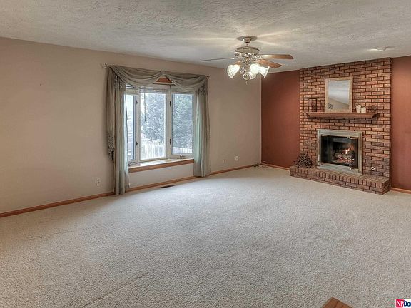 4th image of 5330 S 107th Ave