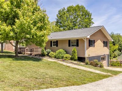 252 Oak Park Dr, Clyde, NC, 28721