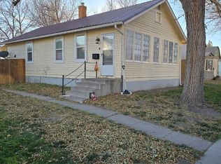 904 3rd Ave SW, Great Falls, MT 59404