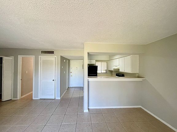 5th image of 341 Scottsdale Sq #341