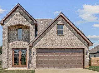 4100 Stoke Dr, Jonesboro, AR 72405