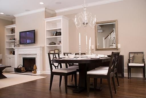 2nd image of 2815 N Bell Ave #2815