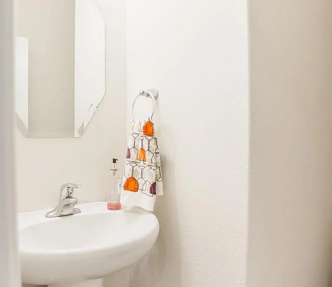 145 Pincea Pl — Photo 19