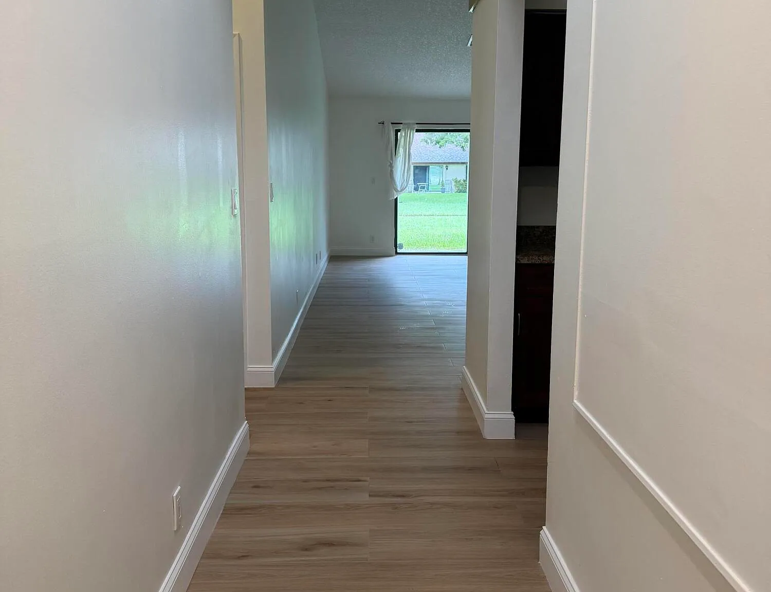 2 bed, 2.0 bath, 1230 sqft, $2,895 — Photo 3