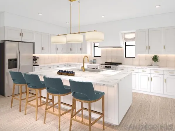 3223 Tyler St, Carlsbad, CA 92008