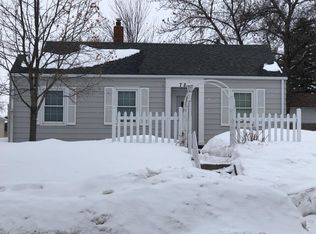 720 3rd Ave SE, Jamestown, ND 58401